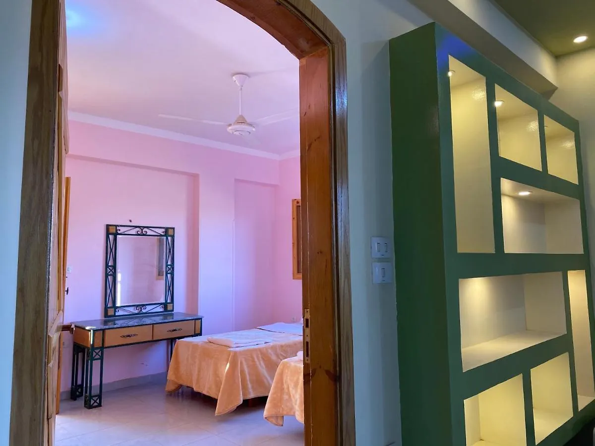 Elsanosy Family Guest House - Luxor